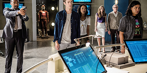 The Flash’s Wormholes and Plotholes