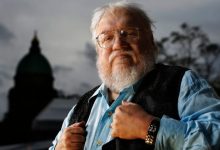 George R R Martin Apologizes For Winds of Winter Delays
