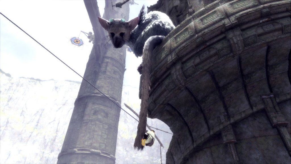 The Last Guardian Trico tail climbing